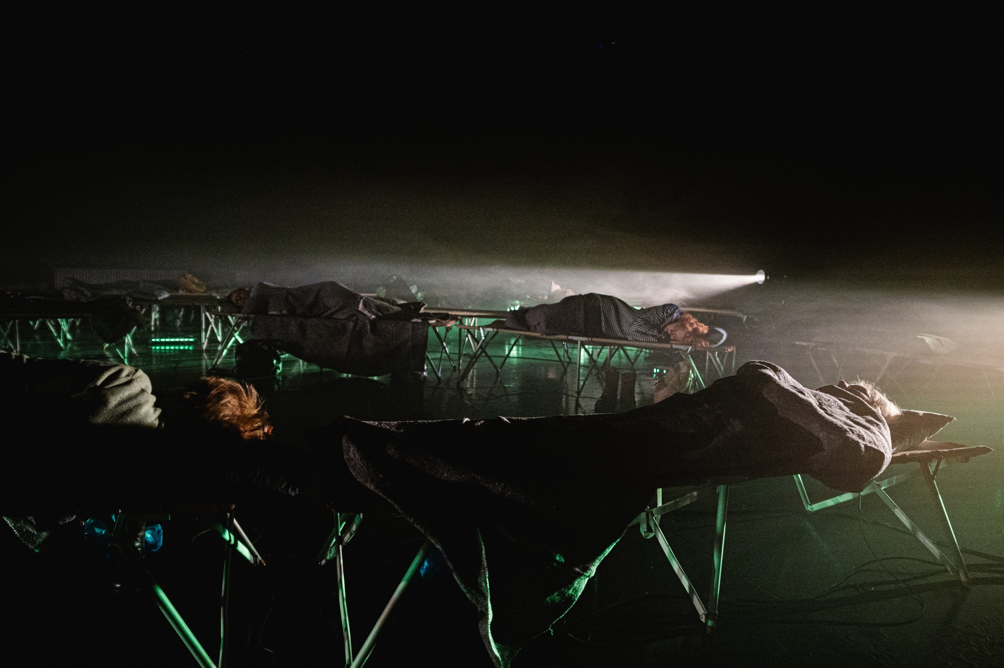 Skats no DDT izrādes 