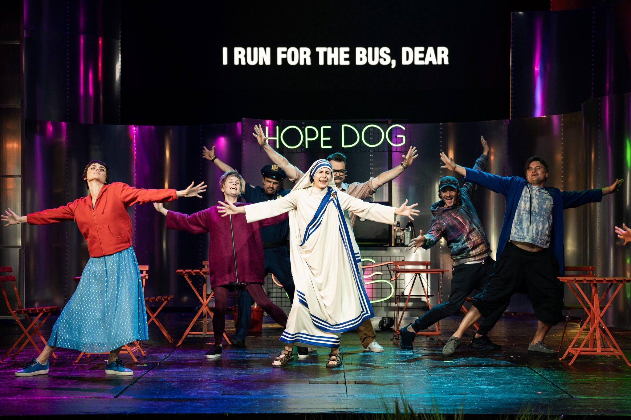 Skats no DT izrādes “Pusnakts šovs ar Jūdu Iskariotu” (rež. Mārtiņš Eihe) // Foto – Mārcis Baltskars