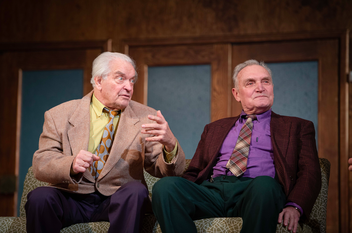 Pjotrs Ivanovičs Bobčinskis – Ģirts Jakovļevs, Pjotrs Ivanovičs Dobčinskis – Uldis Dumpis // Foto – Kristaps Kalns