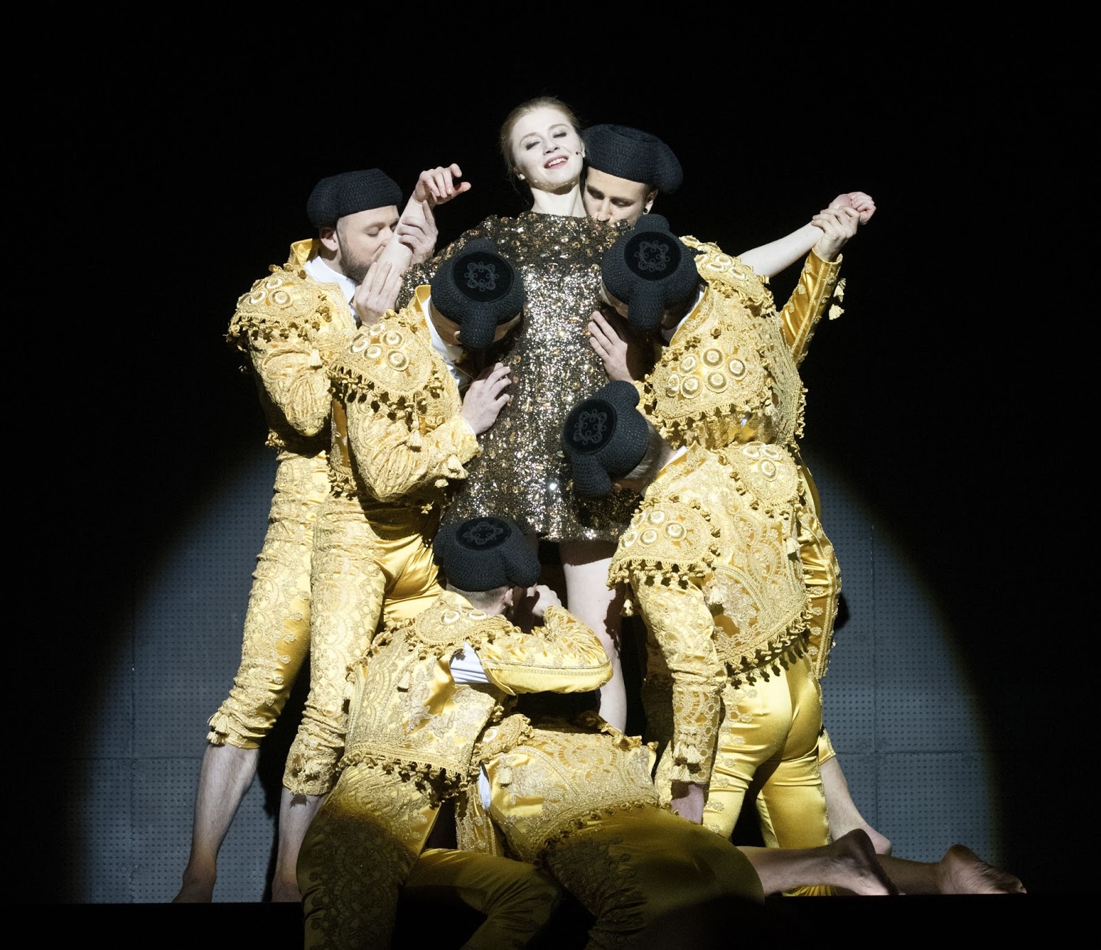 Skats no NT izrādes 