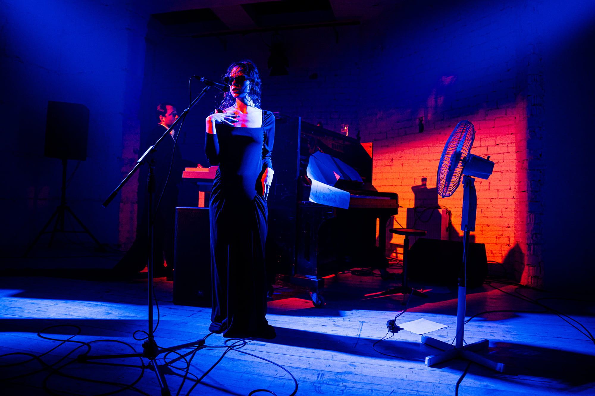 Skats no DDT izrādes 