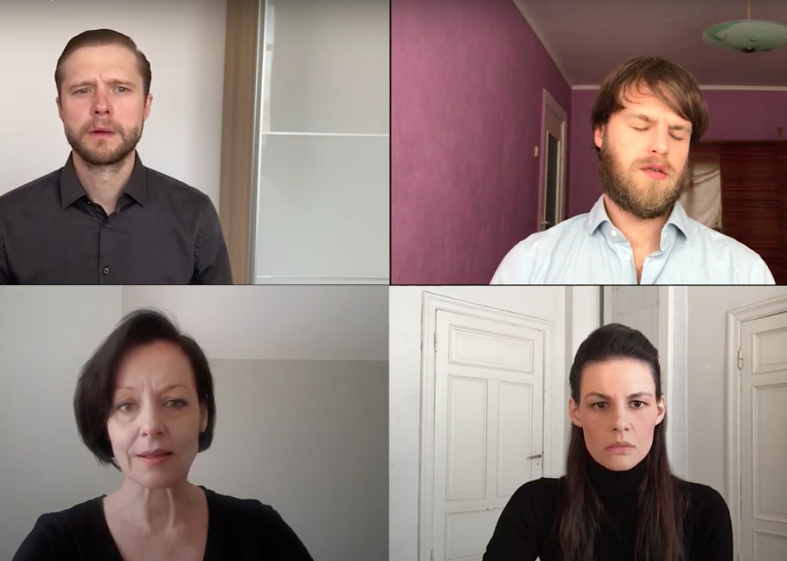 Tomass – Dainis Grūbe, Anzelms – Kaspars Dumburs, Mertensas jaunkundze – Vita Vārpiņa, Regīne – Ieva Segliņa // Ekrānšāviņš no izrādes