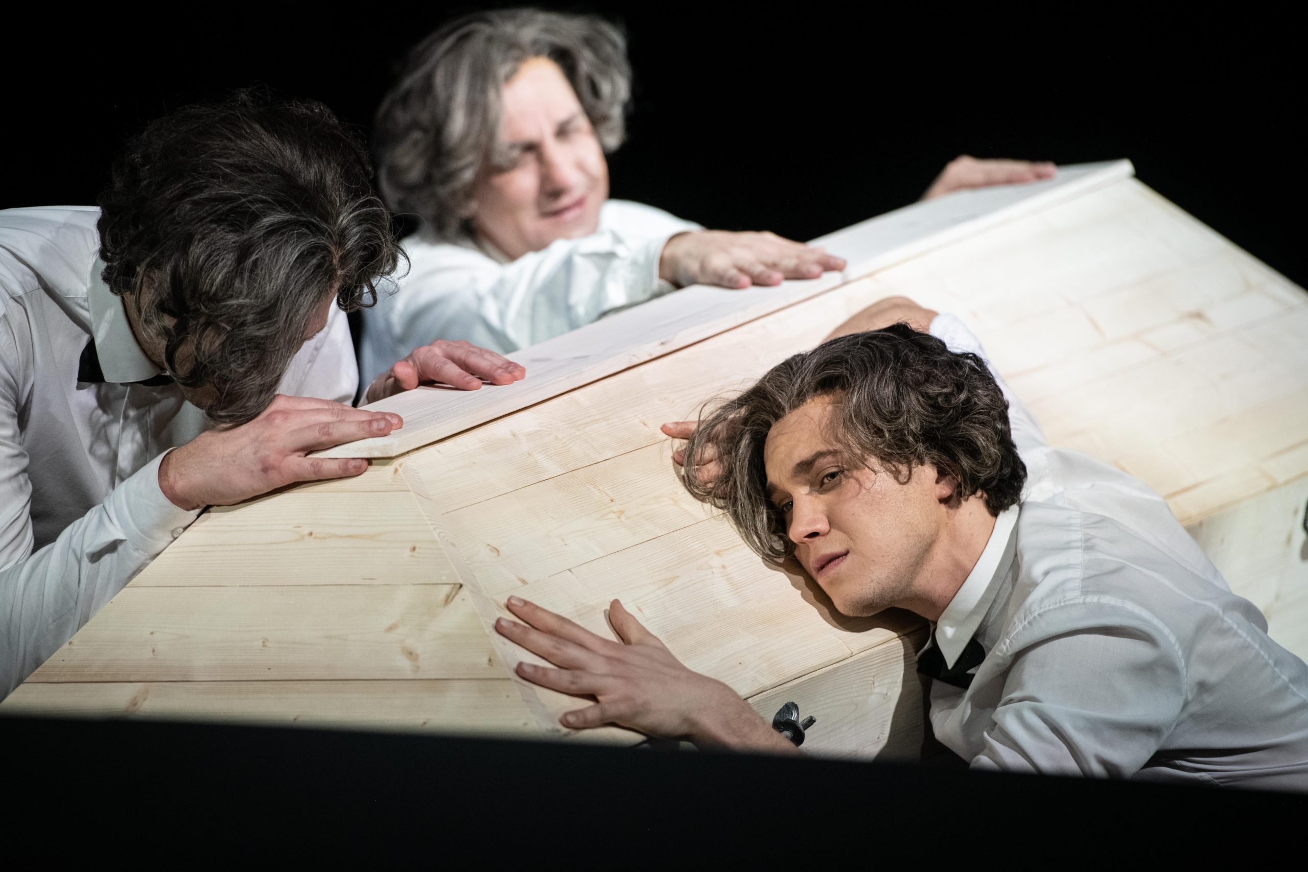 Skats no DT izrādes