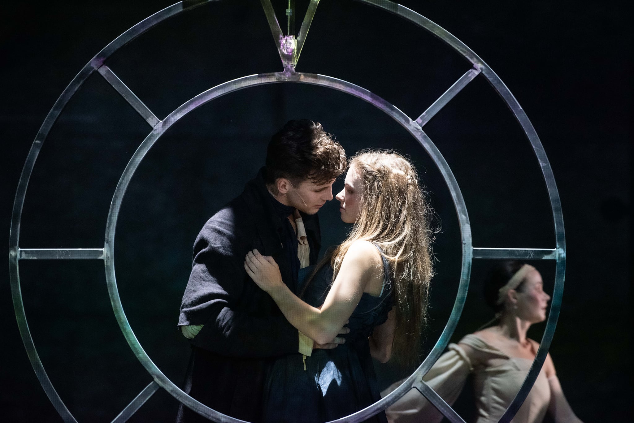 Skats no LNT izrādes 