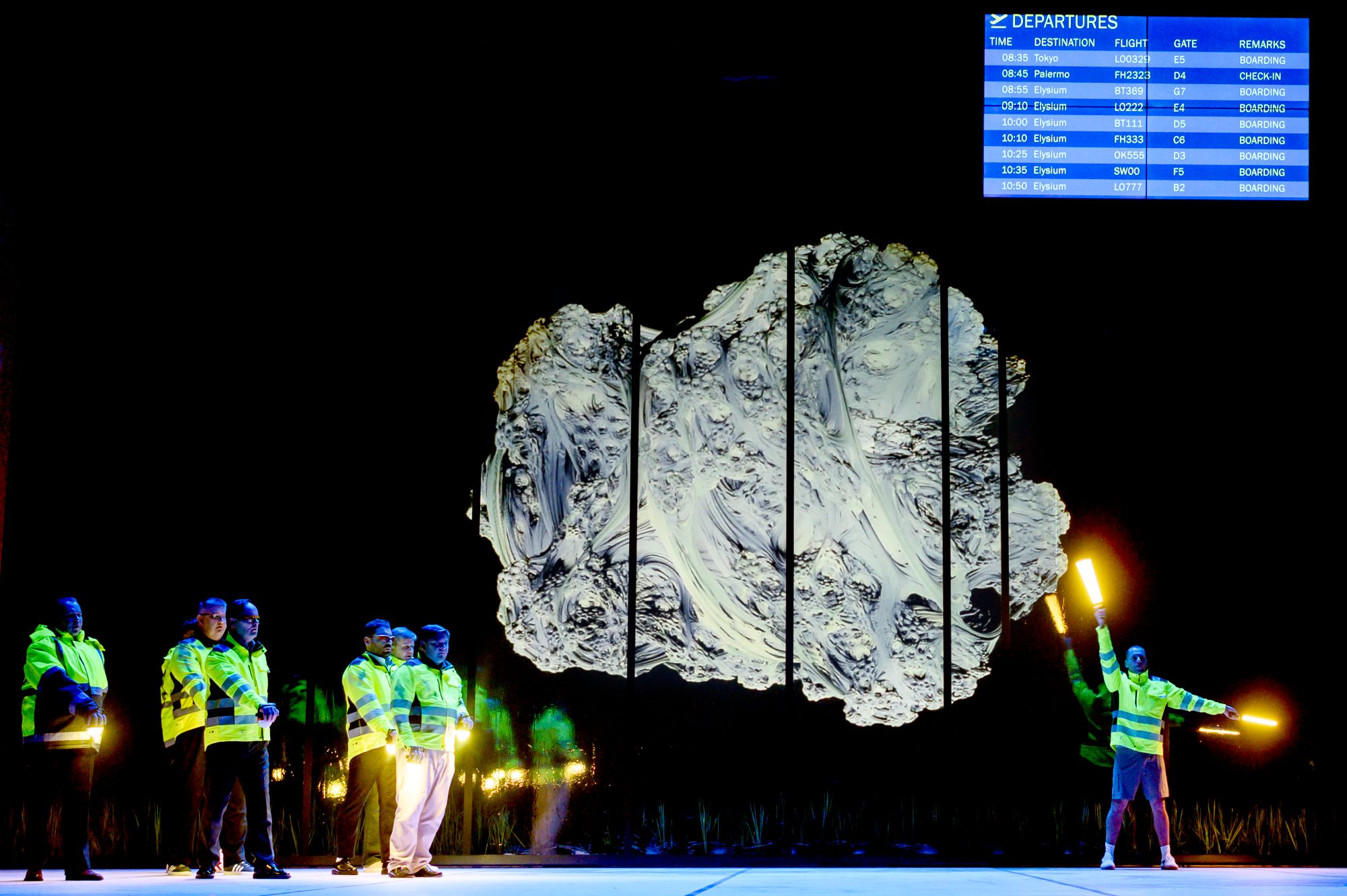 Skats no Lietuvas Nacionālā teātra, Lietuvas Nacionālās operas un baleta un