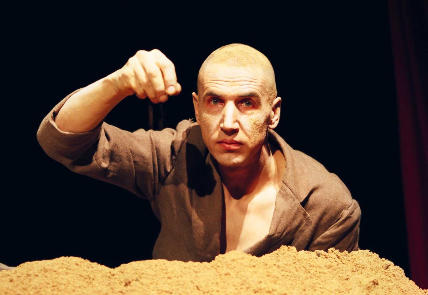 Māris Liniņš RT izrādē 