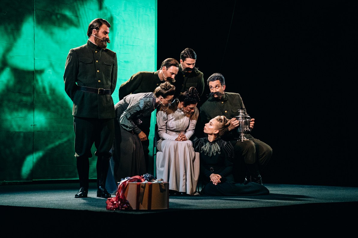 Skats no izrādes // Foto – Jānis Spurdziņš