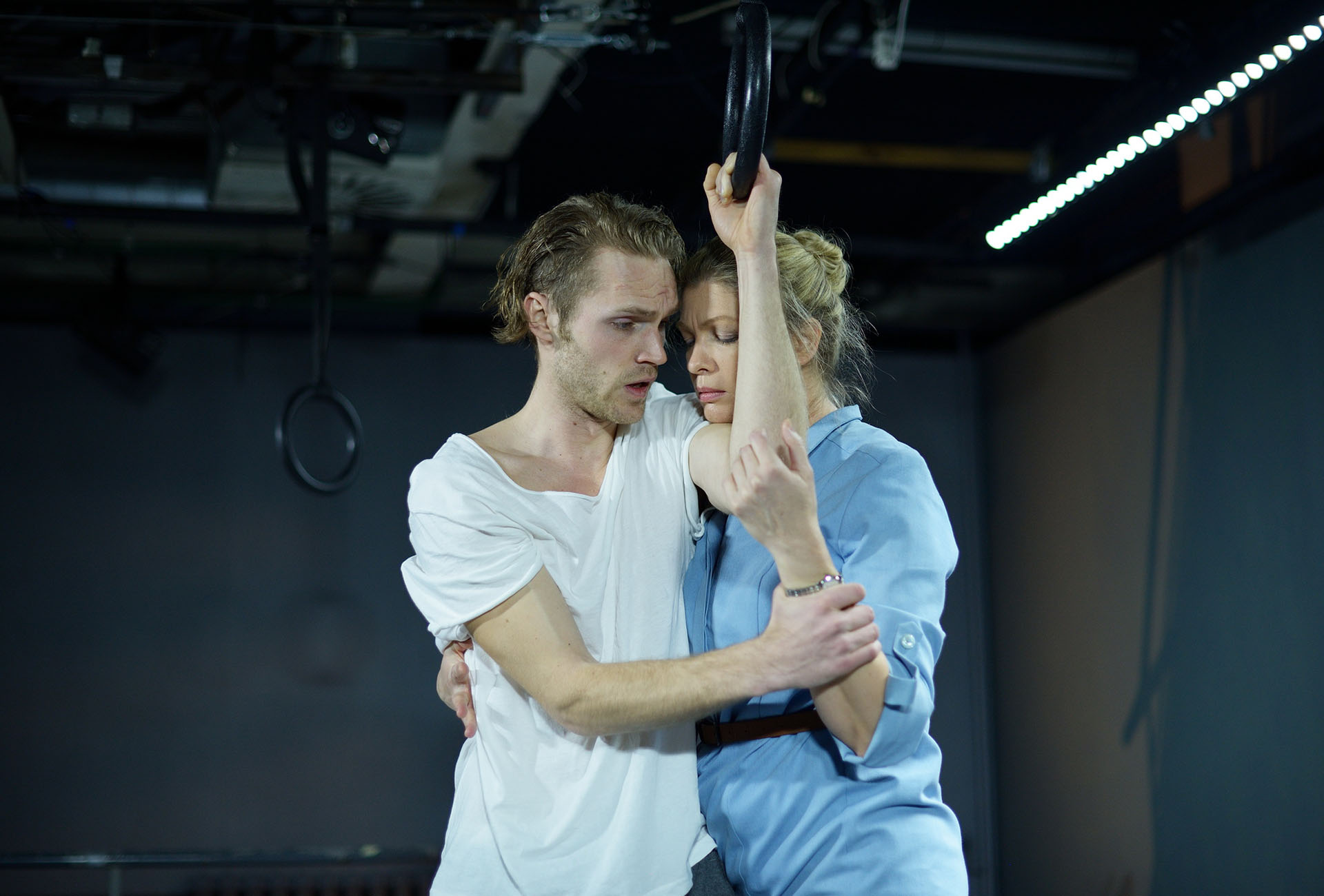 Skats no NT izrādes 